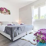 Σπίτι διακοπών Beach Front Home In Blato