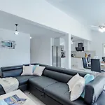 Σπίτι διακοπών Beach Front Home In Blato *