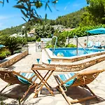 Σπίτι διακοπών Beach Front Home In Blato