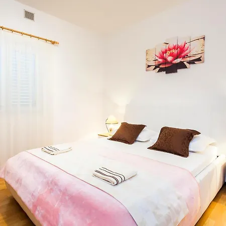 Σπίτι διακοπών Beach Front Home In Blato