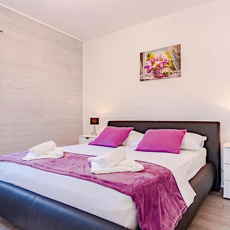 Luxurious In Prázdninový dům Blato (Korcula)