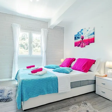 Сasa de vacaciones Pet Friendly In With Wifi Blato (Korcula)