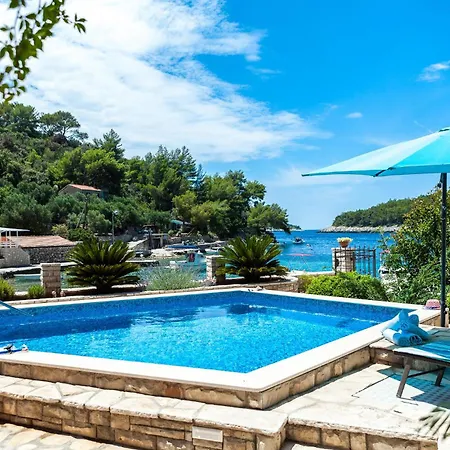 Pet Friendly In With Wifi Сasa de vacaciones Blato (Korcula)